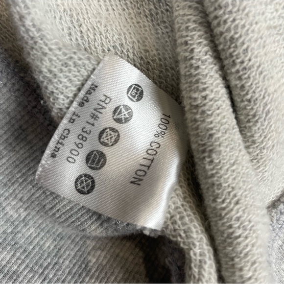 Shiraleah Gray Festive Sweater - Picture 13 of 13